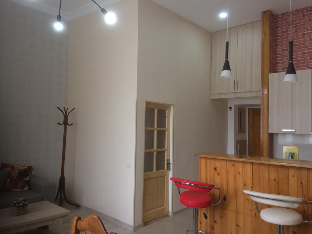 Modern Apartment Avlabari 第比利斯 外观 照片