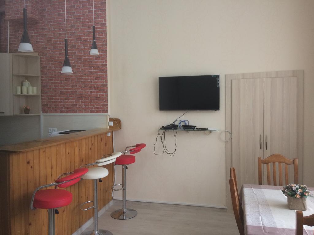 Modern Apartment Avlabari 第比利斯 外观 照片